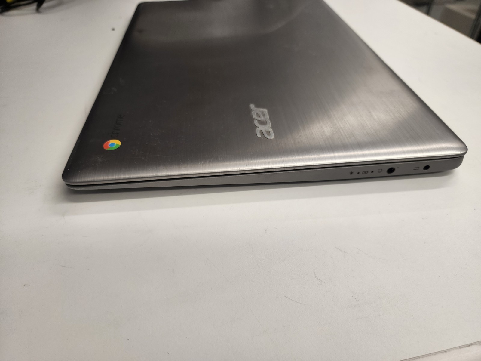 Acer Chromebook 14 N16P1 _ Celeron N3160 @ 1.6 _ 4GB / 32GB _ ChromeOS _ No AC