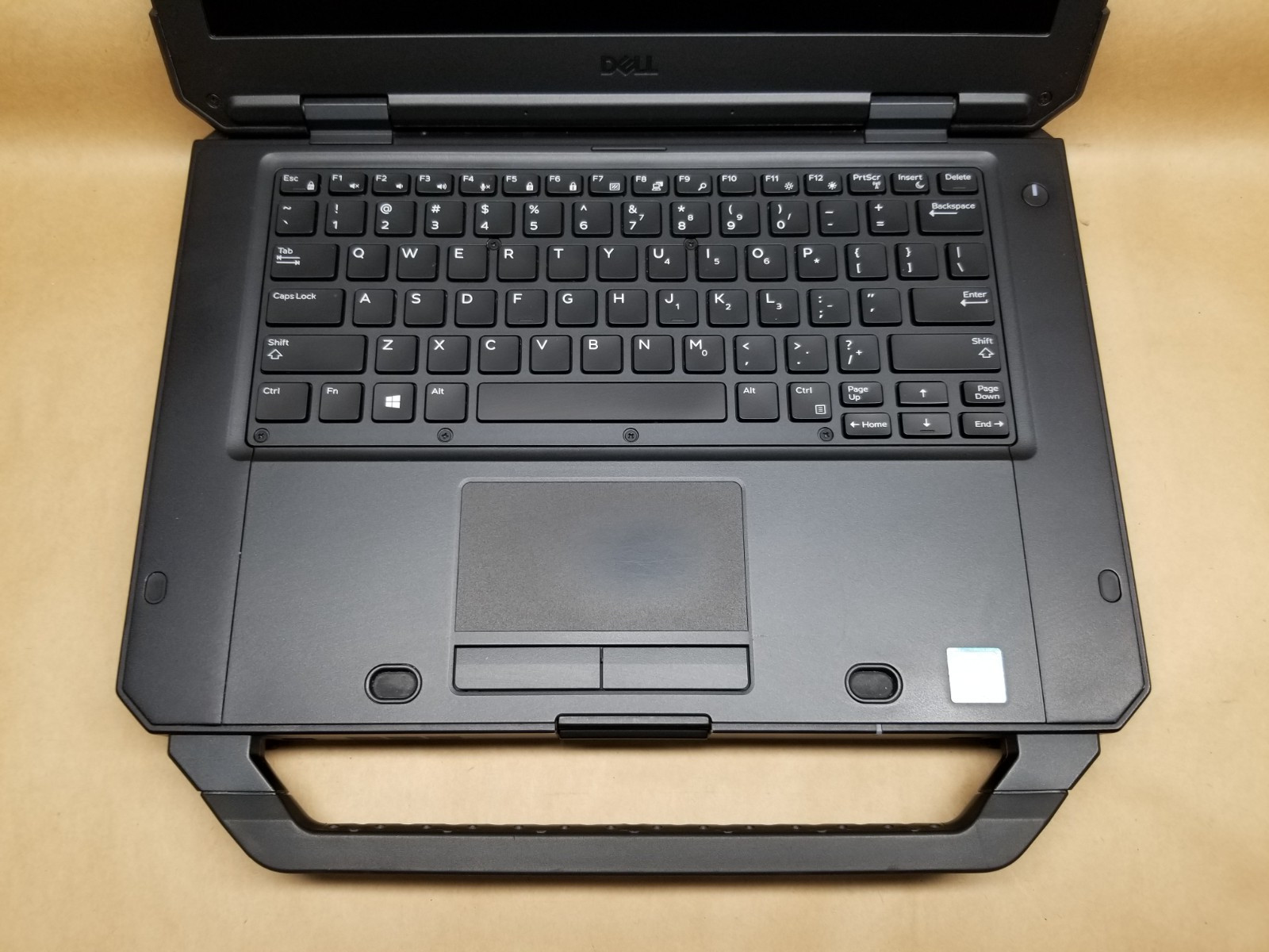 Dell Latitude 5424 Rugged i7-8650U 16GB RAM 250GB SSD RADEON RX 540 WIN 11 2XBAT