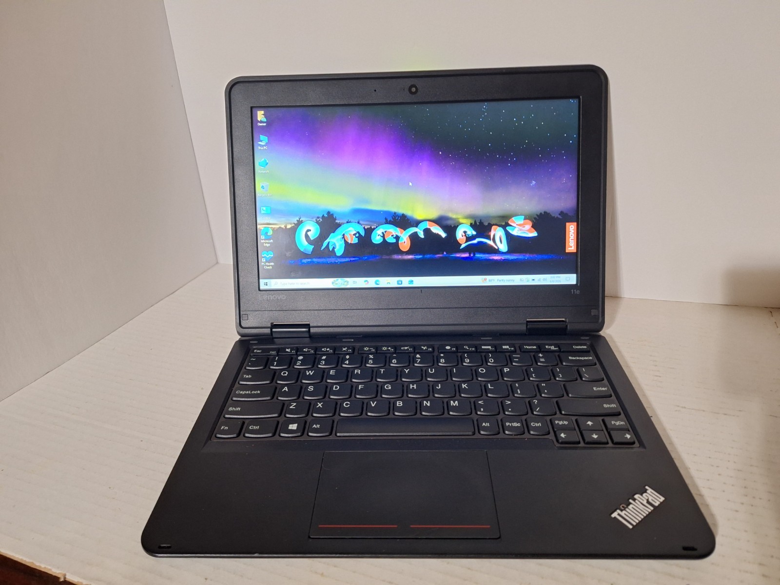 Lenovo ThinkPad 11e intel N3160 4GB 120GB SSD Windows 10 Pro Ed