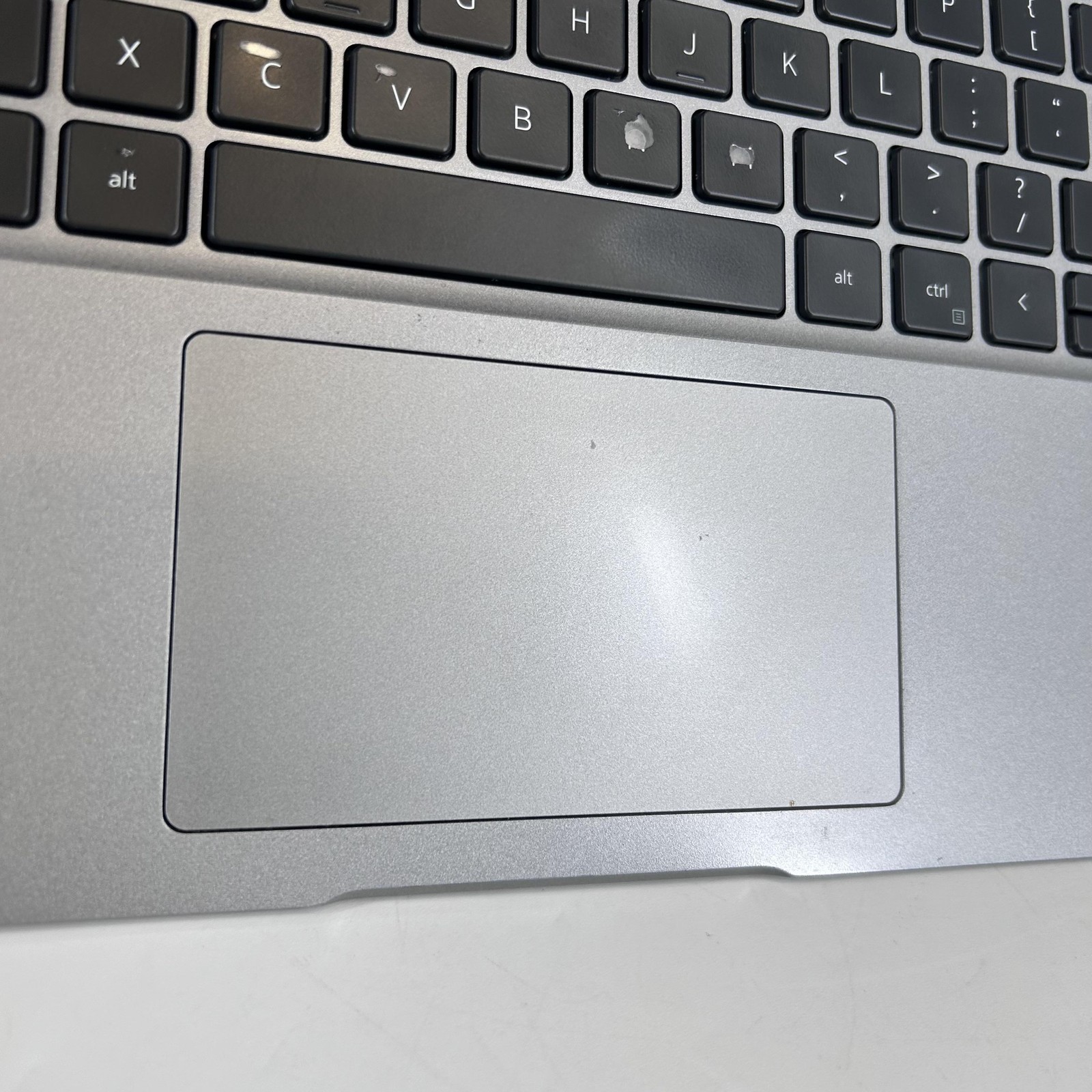 Dell Latitude 5440 14 Gray FHD 1.8 GHz i7-1365U 32GB 512GB SSD Good