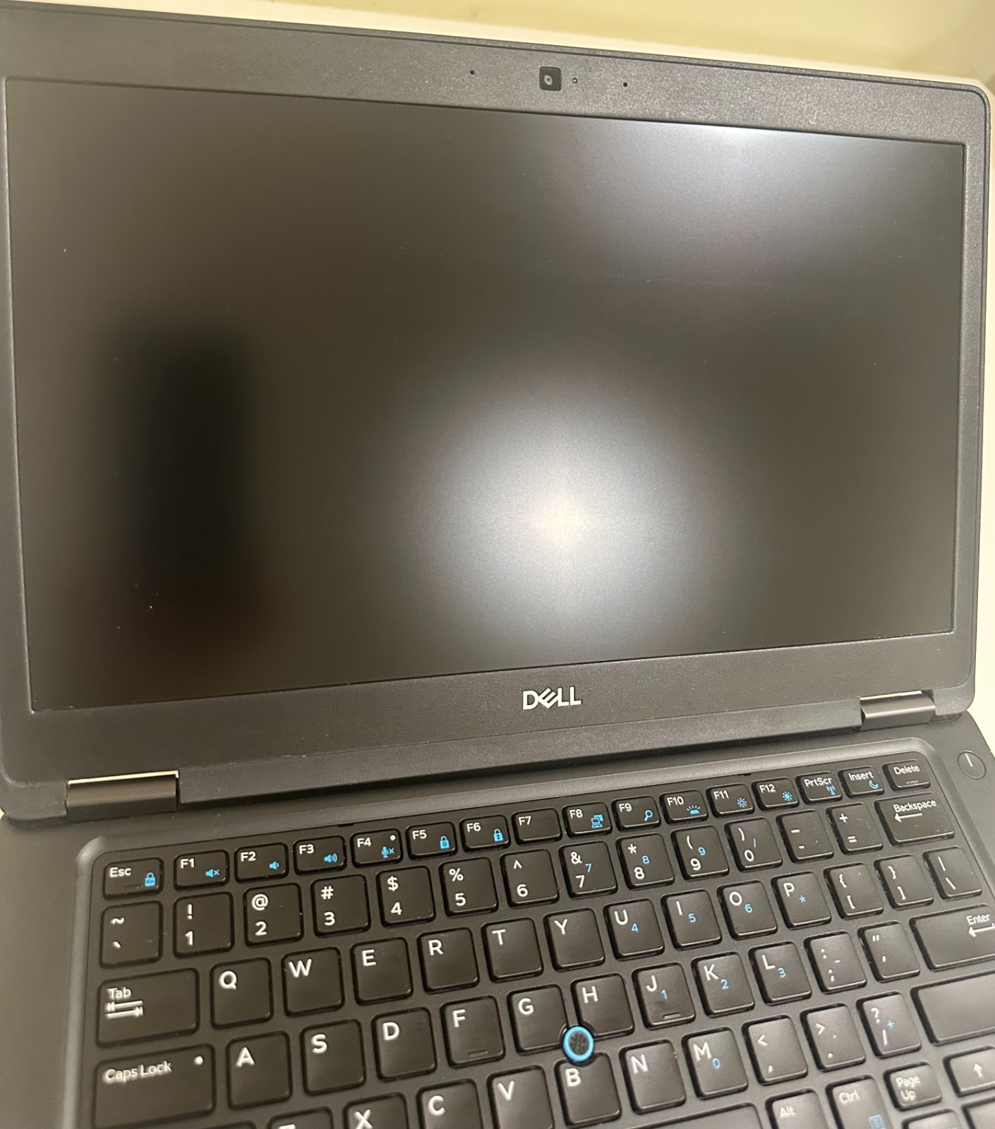 Dell Latitude 5491 14″ HD Intel Core i5-8300H 16GB RAM 256GB SSD Windows 11 Pro