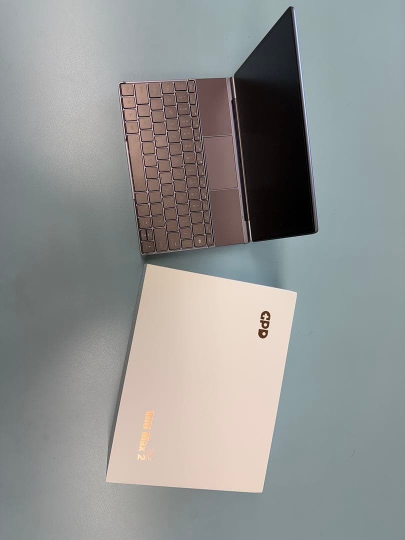 GPD WIN Max 2 Ryzen7-8840U 64GB SSD2TB