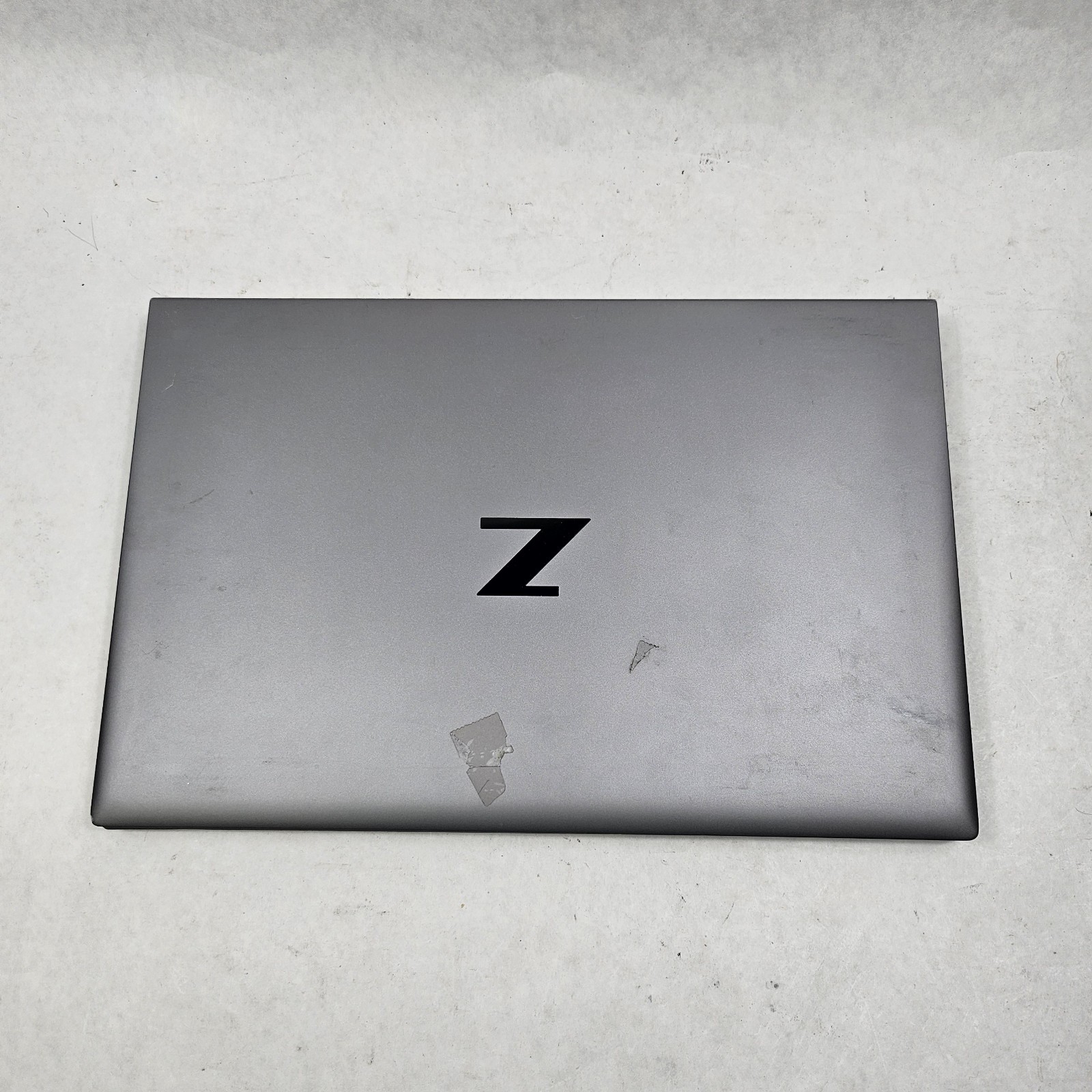 HP ZBook FireFly 14 G8 14″ Intel Core i5-1145G7 2.60GHz 8GB RAM No SSD