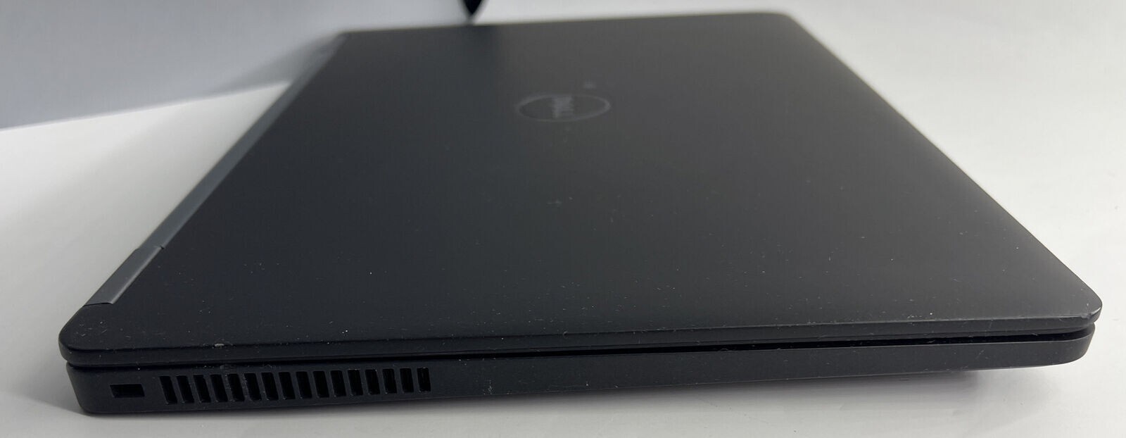 Dell Latitude E7470 2.40GHz Core i5-6300U 8GB RAM 256GB SSD 1920×1080 Win10 Pro