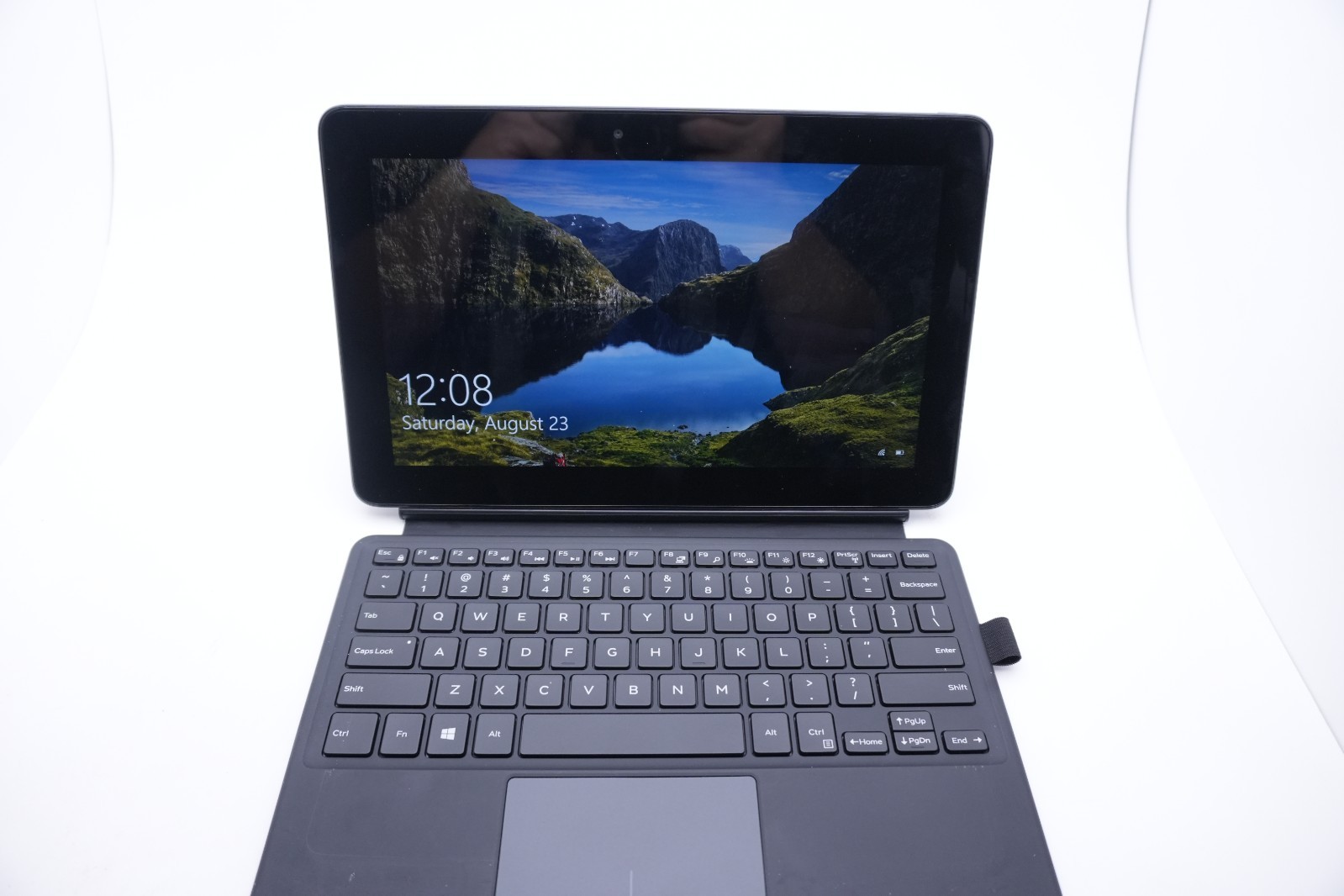 Lot Of 5 -Dell Latitude 5175 2-in-1 / 1.10GHz 128GB SSD Win 10, Keyboard & Charg