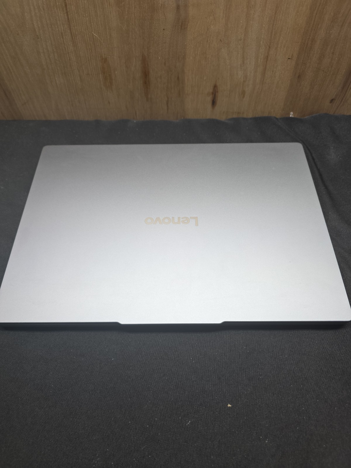 15.3″ Lenovo IdeaPad Slim 3 512GB SSD 16GB RAM Snapdragon X8