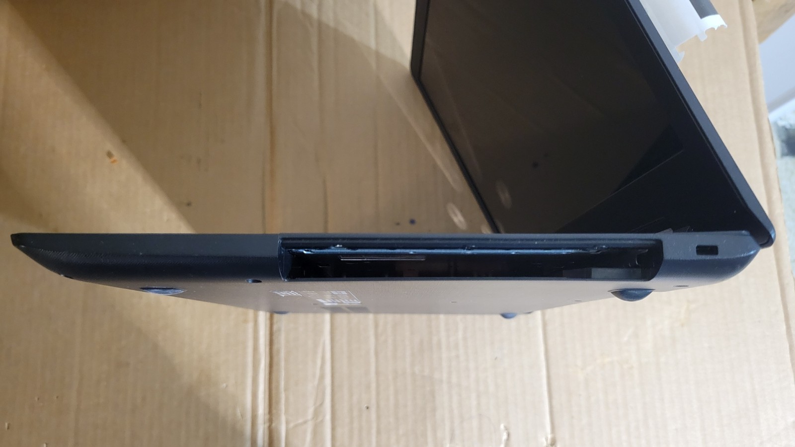 Lenovo IdeaPad 110-15IBR | N3710 1.6 Ghz | 4GB Ram | 320GB HDD | Win 11