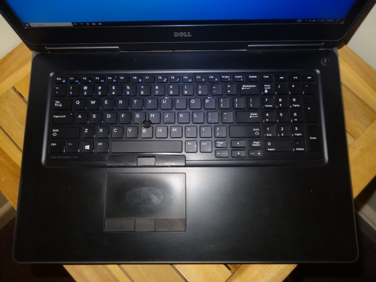 Dell Precision 7710 Laptop Computer -17.3″Screen -Windows 10 -Intel i7 -16GB RAM