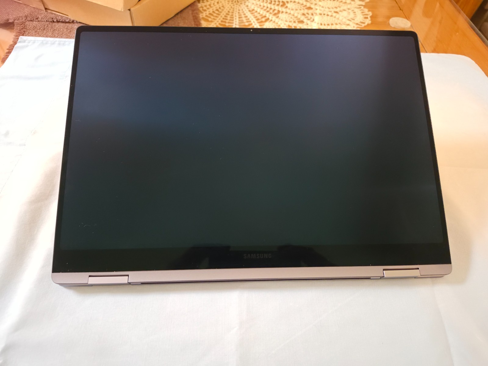 Samsung GalaxyBook4 Pro 360 15.6″ Intel i7-1165G7, 16GB RAM, 1TB SSD