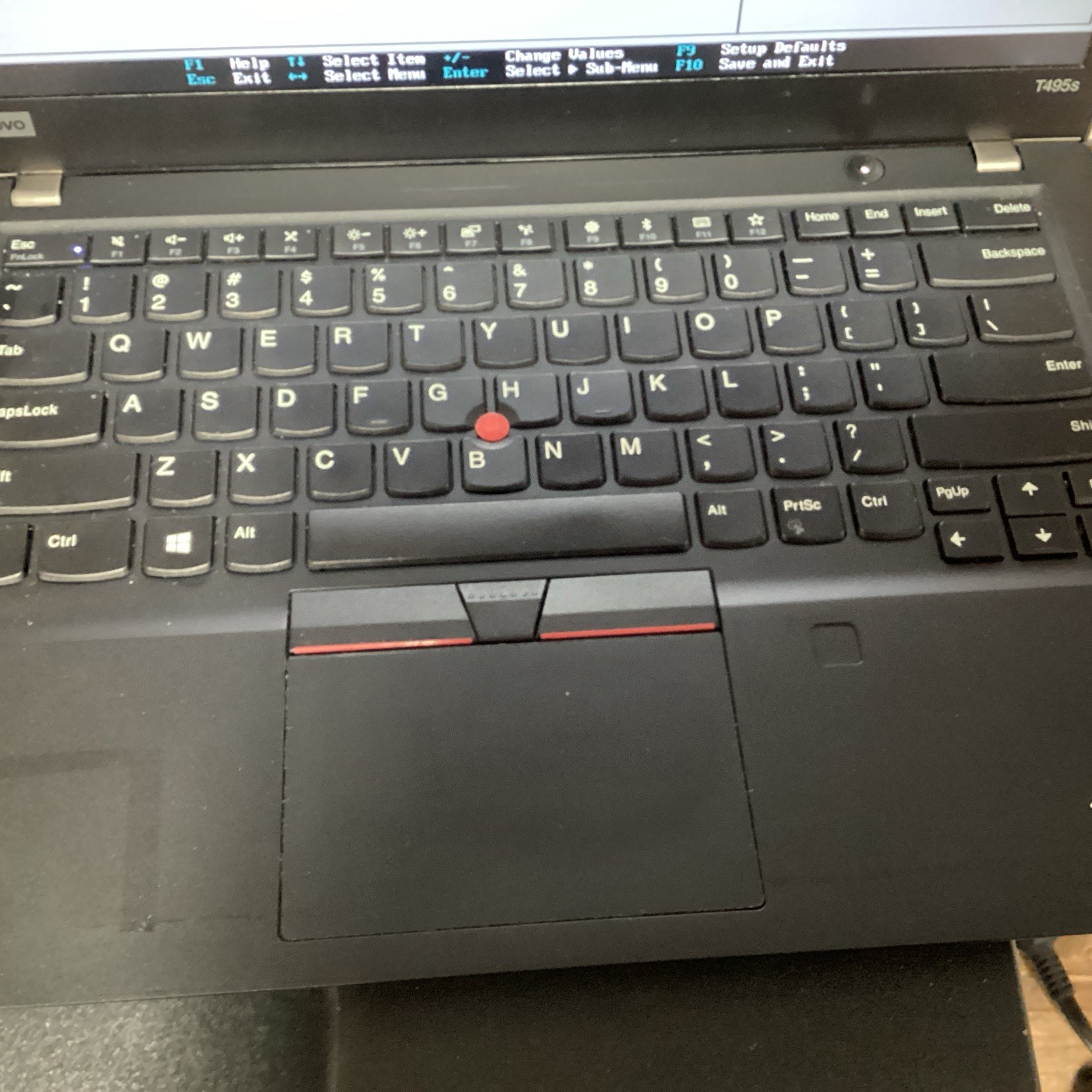 Lenovo ThinkPad T495s 14″ 16GB 256GB Ryzen 5 Pro 3500U 2.1GHz NO OS/Chrgr