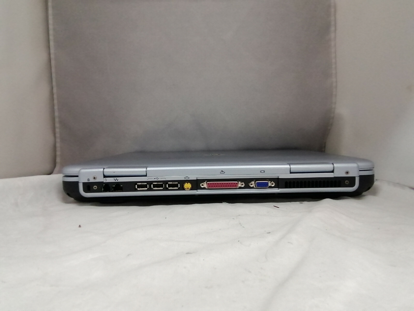 FOR PARTS 17.1″ HP Pavilion zd7058cl P4 2.8 512MB No Battery No Charger No HDD