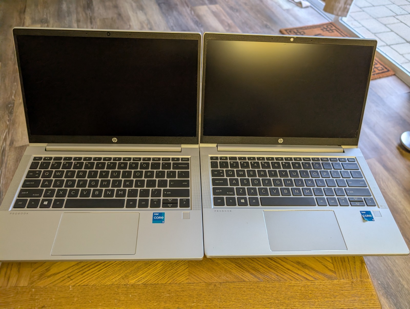 2x HP ProBook 430 G8 Core i5-1135G7 2.40 GHz 16 GB DDR4 256 GB NVMe Win 11 Pro