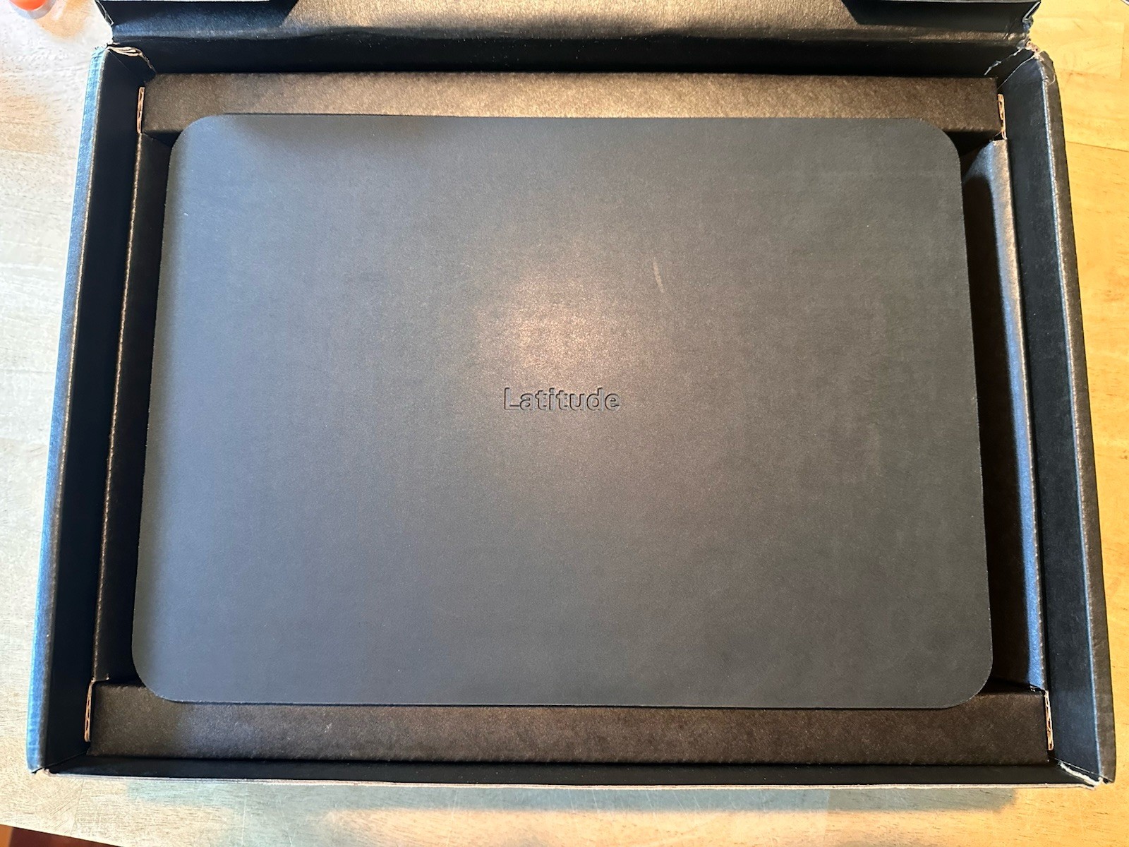 BRAND NEW Dell Latitude 9450 2-in-1 Ultra 7 165U 256GB 16GB CMRA BKLT FP PRO WTY