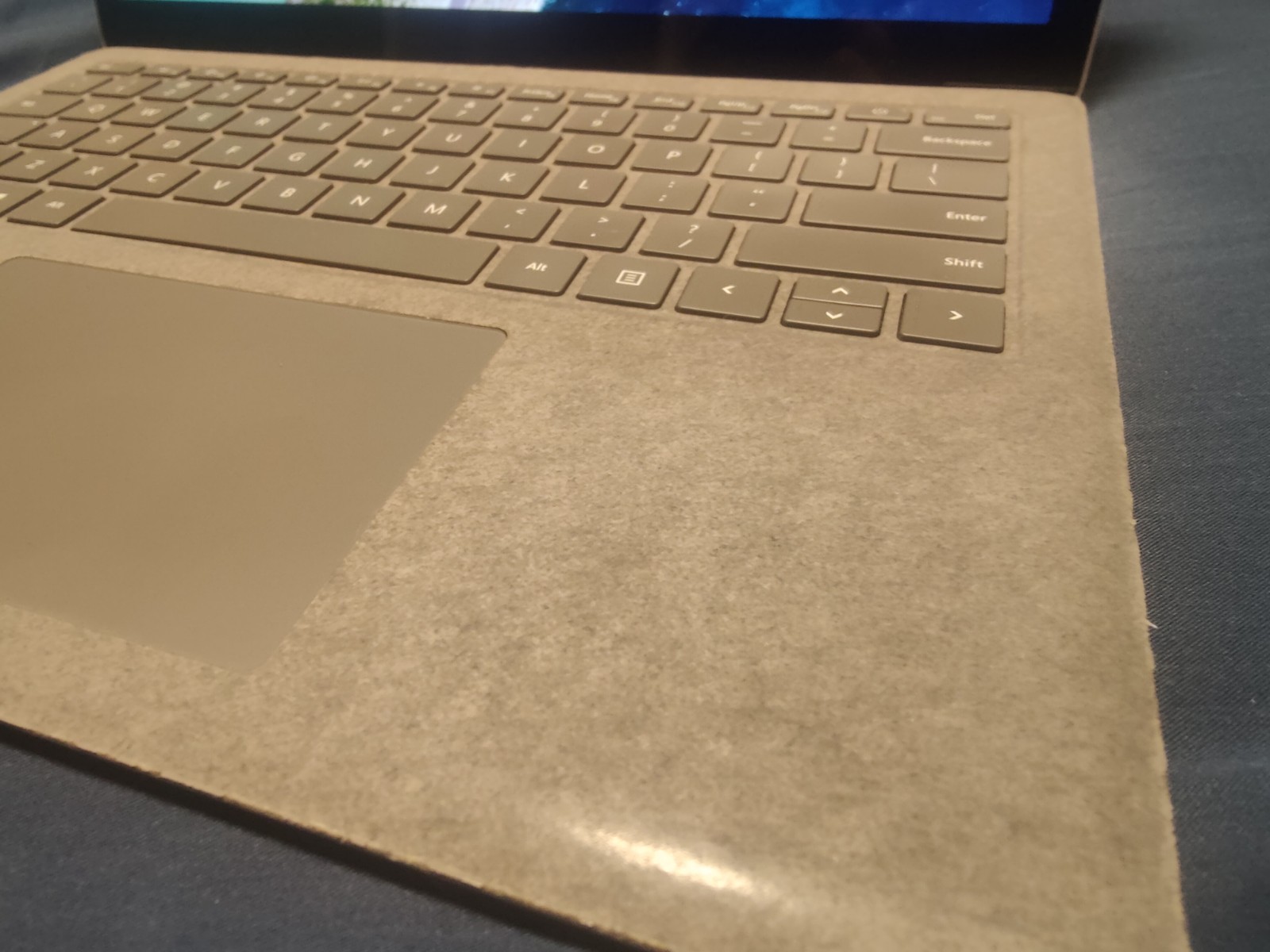 Microsoft Surface Laptop 3 13.3″ i7-1065G7 16GB RAM 256GB SSD