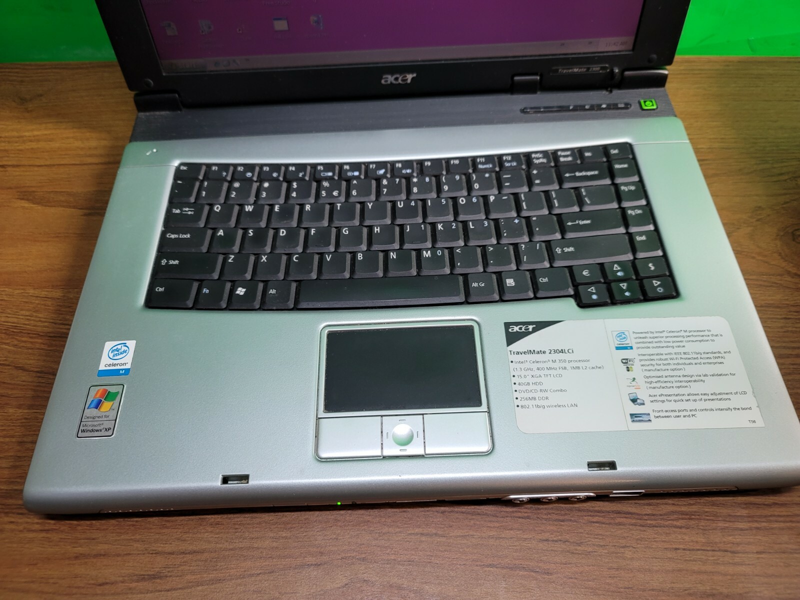 ACER TRAVEL MATE 2300 LAPTOP. WORKS AND POWERS ON GOOD. (SU)