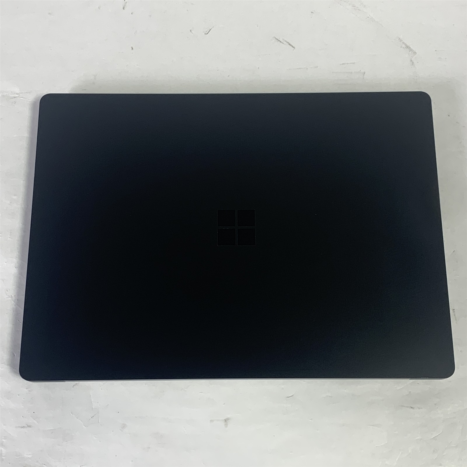 Microsoft Surface Laptop 5 1951 13.5″ i7-1265U 1.8GHz 16GB 256GB NVMe SSD -Win11