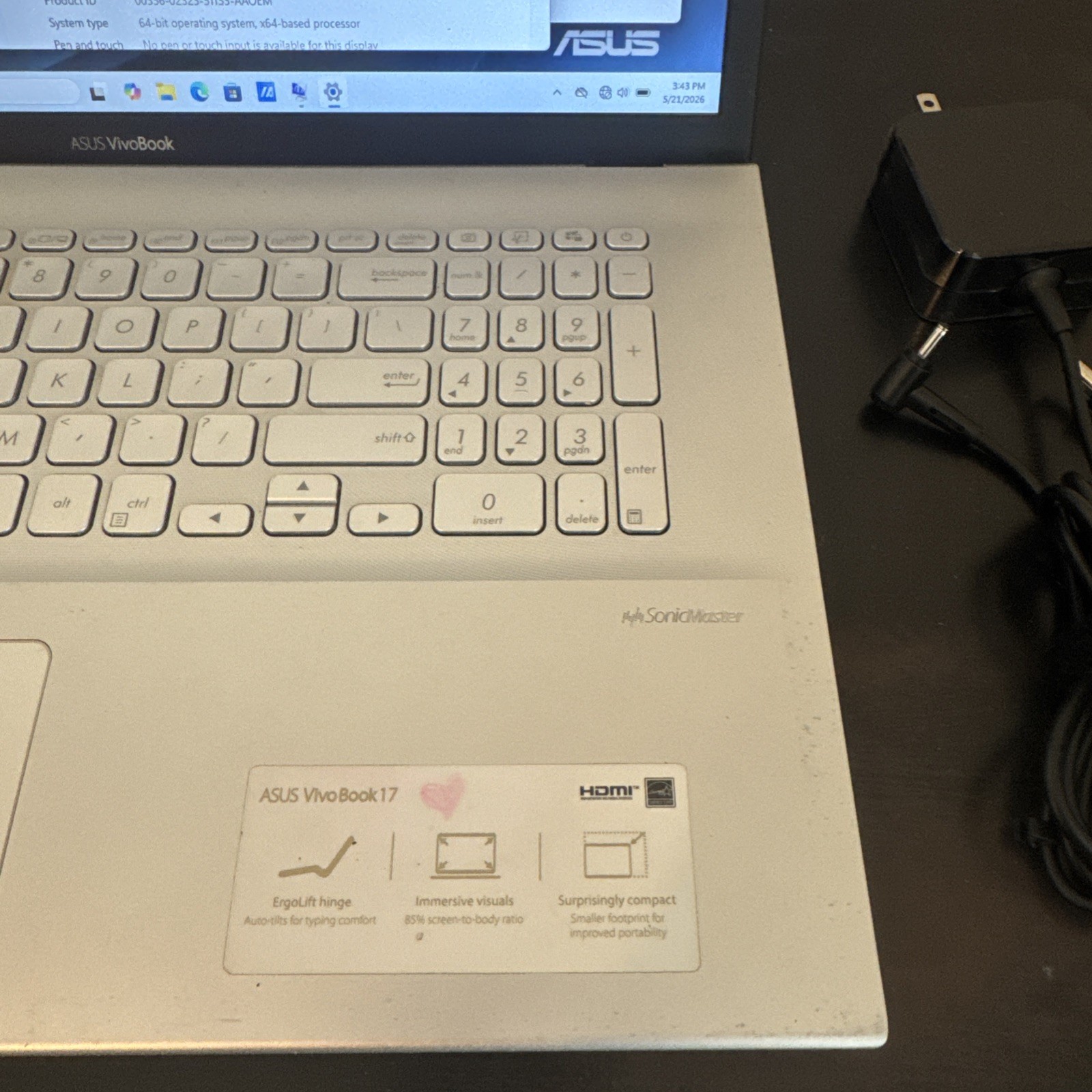 ASUS Vivobook X712JA – HD+ – i7-1065G7 – 16GB RAM – 1TB SSD – Silver