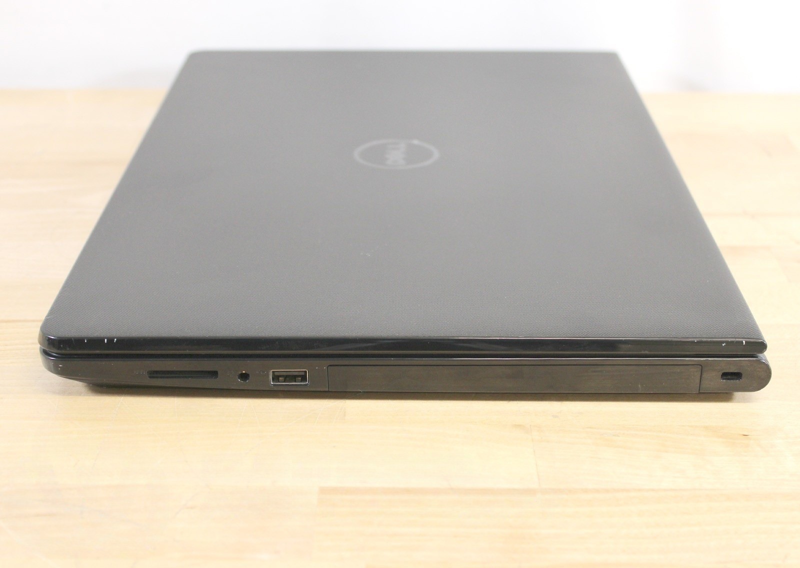Dell Inspiron 15 3567 15.6in i3-6006U 2.0GHz 8GB No OS, Drive Grade B