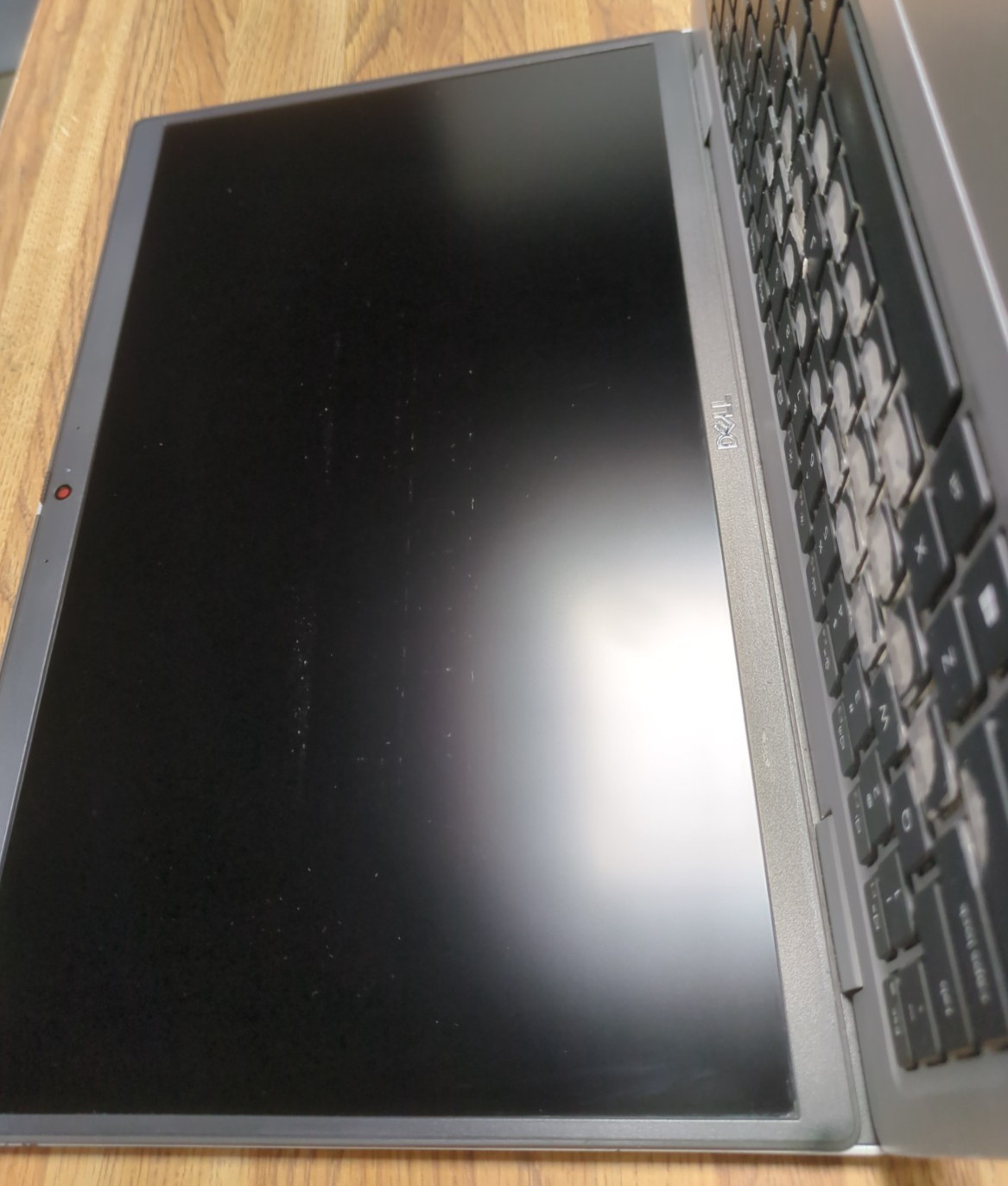 2021 Dell Precision 3560 FHD Laptop i5-1145G7 8GB RAM, No SSD, bad keyboard