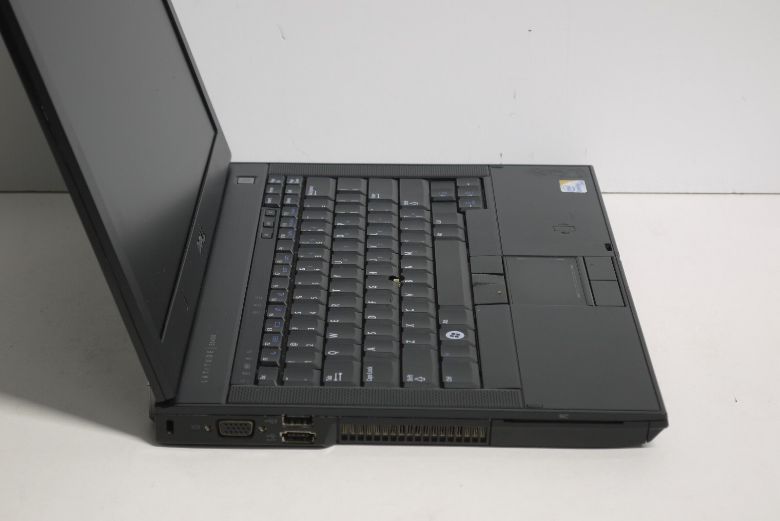 Dell Latitude E6400 Core 2 Duo P8700 4gb 160gb hdd Laptop. Please read.