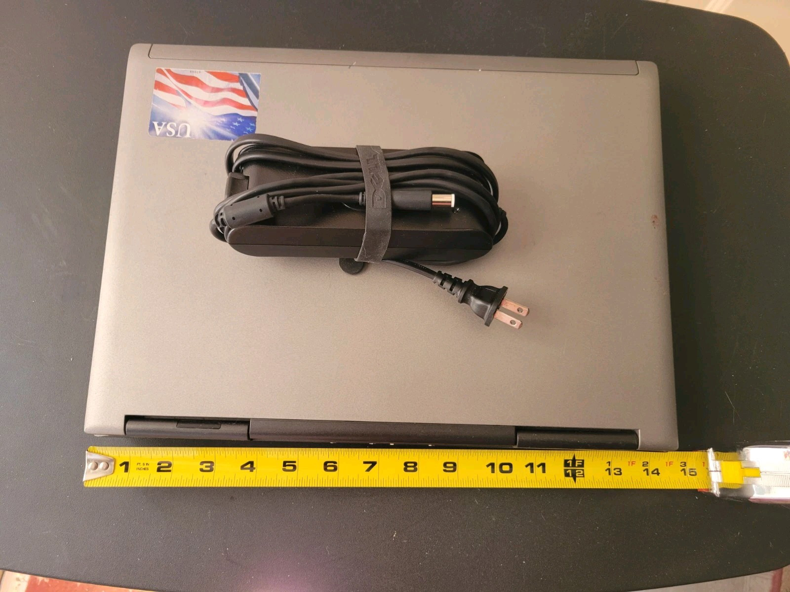 Dell PP04X Laptop Windows XP With Charger