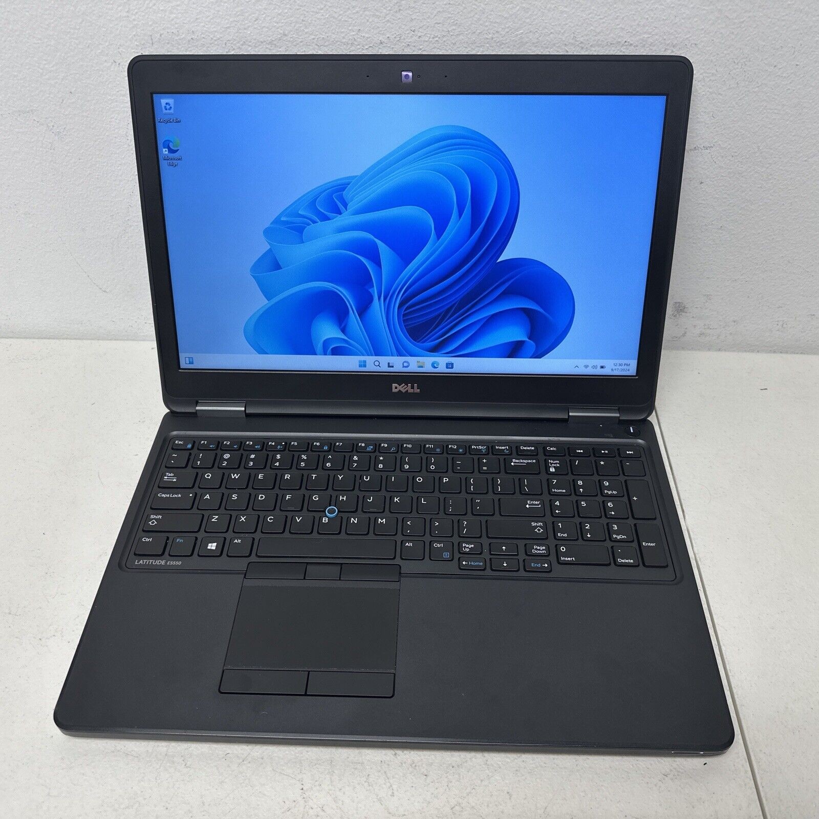 Dell Latitude E5550 Laptop Intel Core i5-5300u 8GB Ram 256GB SSD Windows 11