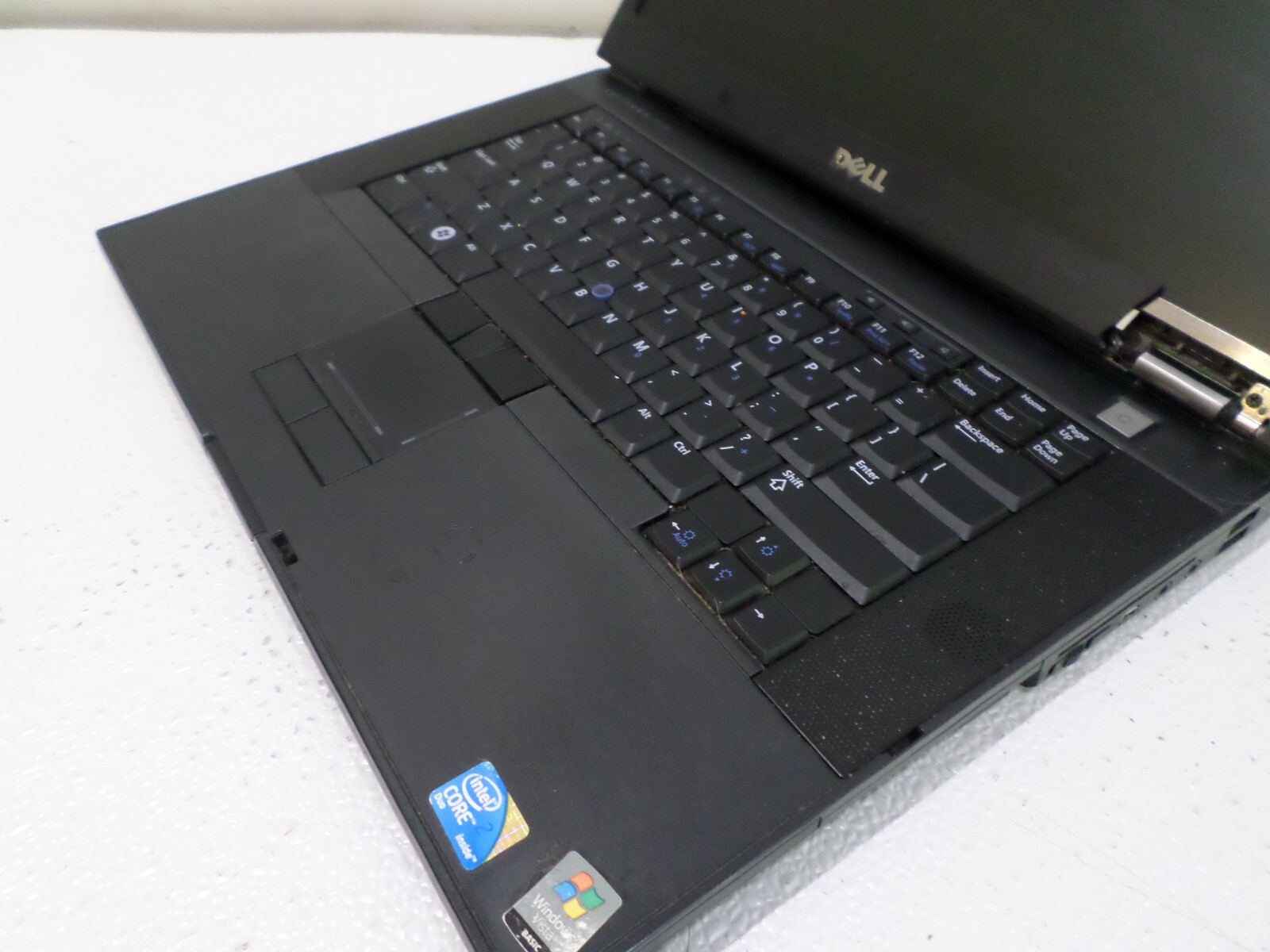 Dell Latitude E6500 Laptop – No HDD, Bad Bat, 2GB RAM, Intel Core 2 Duo P8700