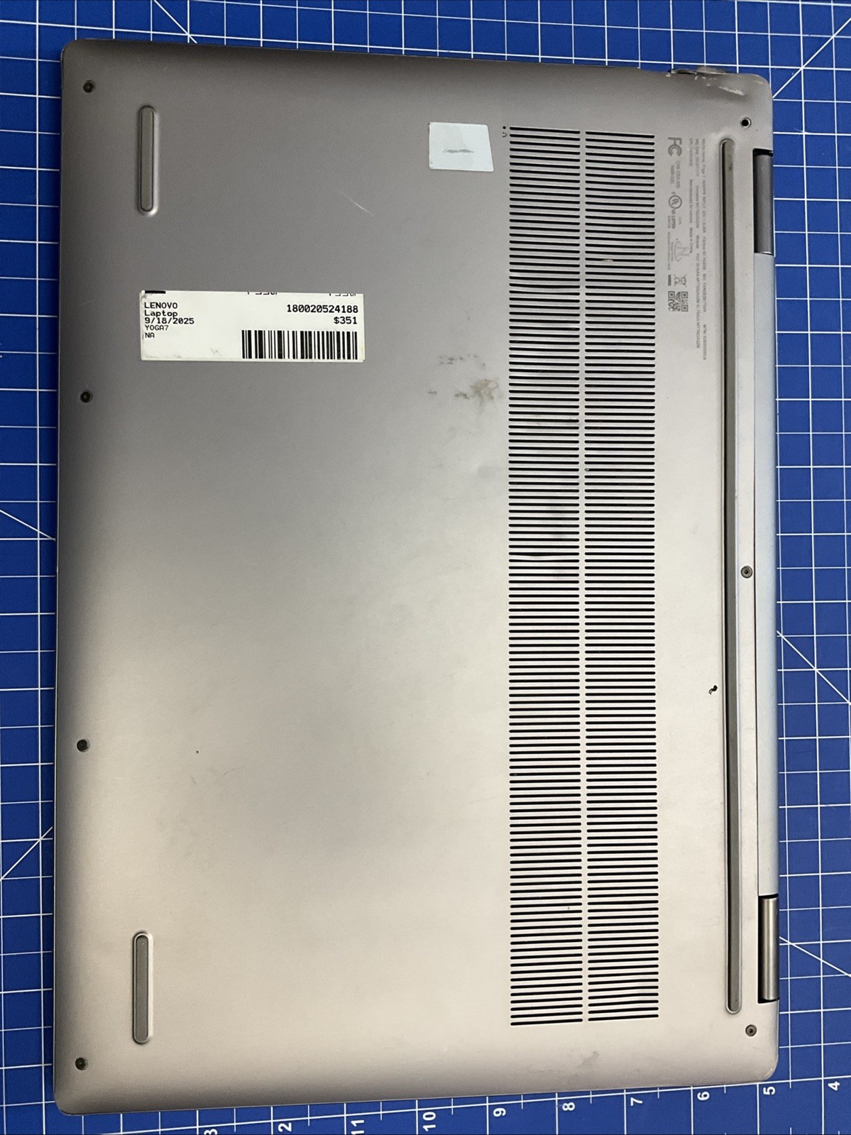 Lenovo Yoga 7 16ARP8 16″ (512GB SSD, AMD Ryzen 5 7535U, 8GB RAM) E246
