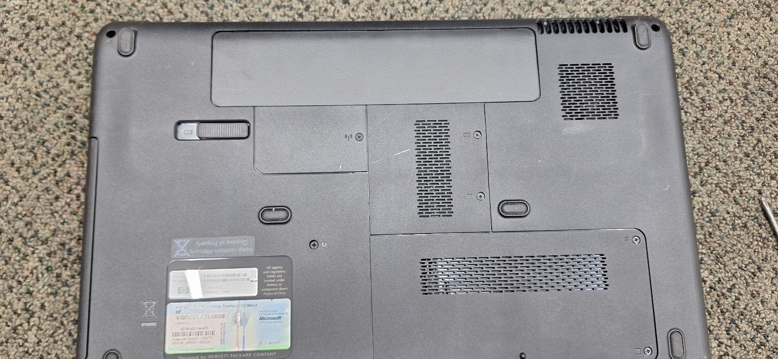 HP G60-243Cl NB264UA AMD Turion Dual 2.1Ghz RM72 16″ Notebook w/3Gb DVDRW WIFI