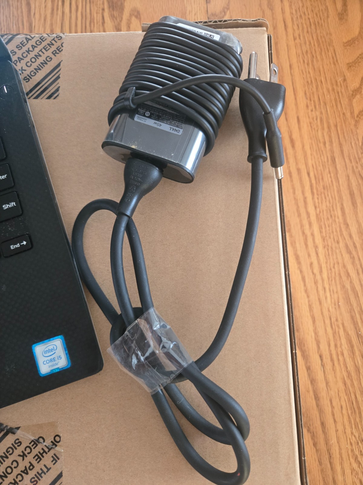 Dell XPS 13 9350 signature edition, 13.5″ full HD display with webcam, silver