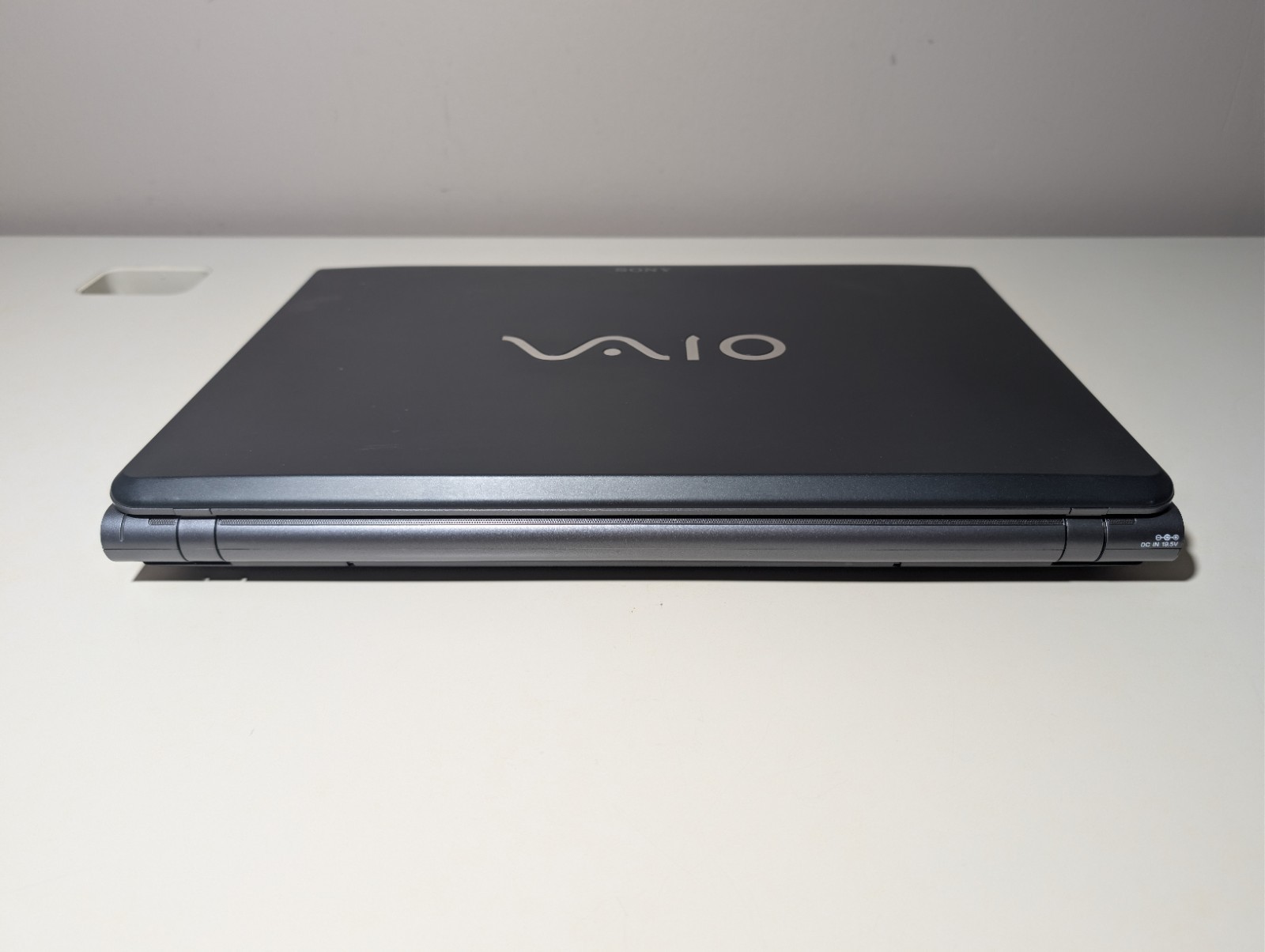 16″ SONY VAIO VPCF1 | i7-740QM 16GB RAM 512GB SSD | FHD NVIDIA | Win 10 & 7 Dual