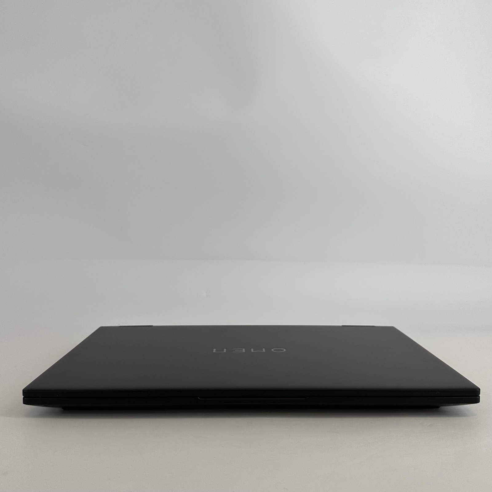 HP Omen 16 144Hz FHD 2.6 GHz i5-13500H 32GB 1TB SSD NVIDIA RTX 3050 Excellent
