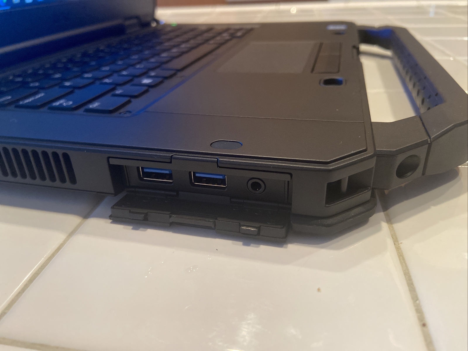 Dell Rugged 5420 Toughbook 1920 x 1080 i7 CPU 512GB SSD 16GB RAM W11 PRO Touch