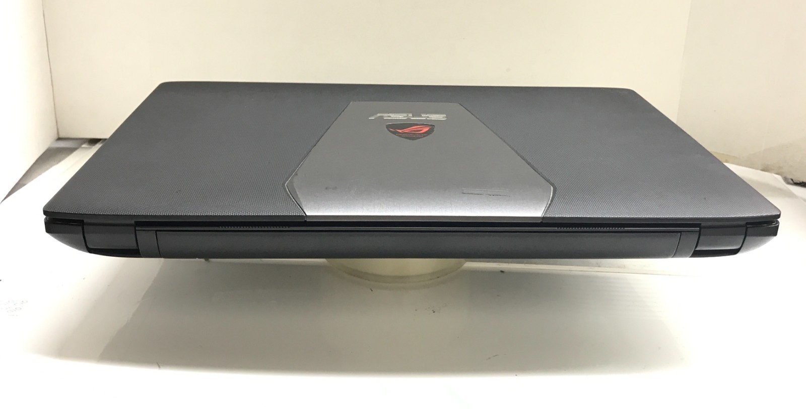 ASUS ROG ZX50V i7-6700HQ@2.60GHz 8GB RAM 256GB SSD W11H GEFORCE GTX 960M BACKLIT