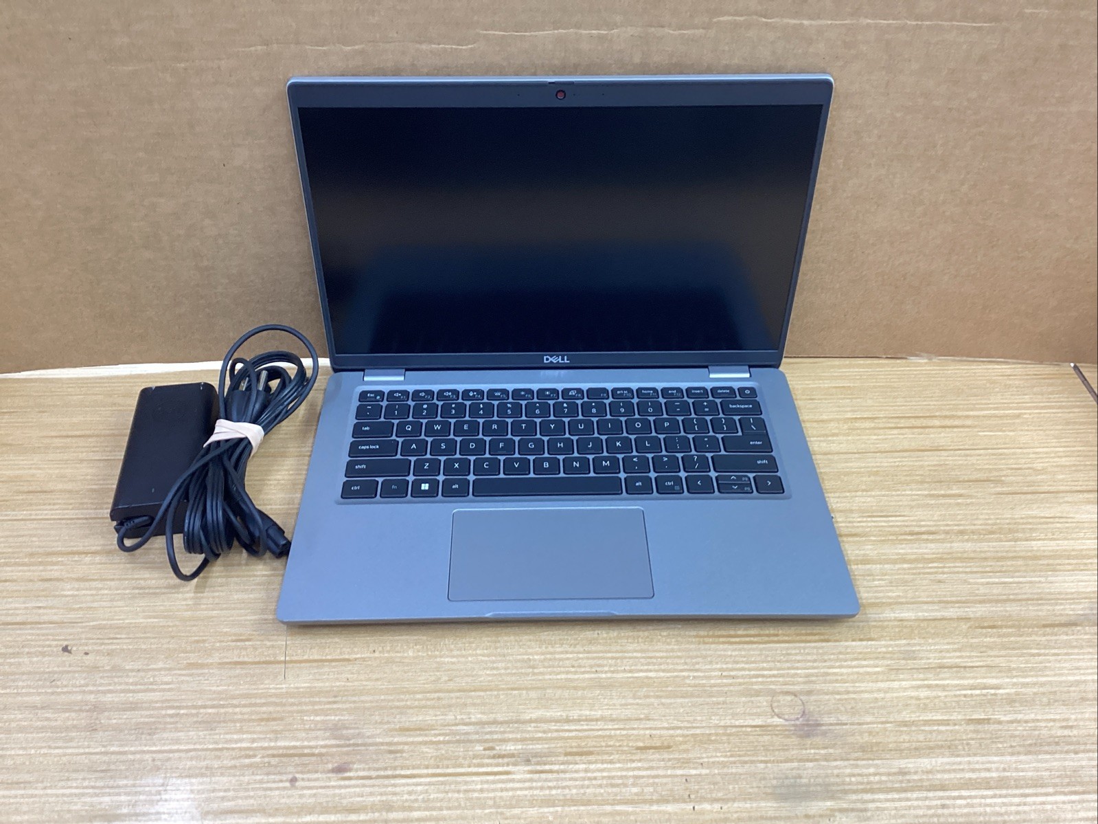 Dell Latitude 5420 14”FHD Intel Core i5-1135G7 2.4GHz 8GB 256GB SSD + Charger