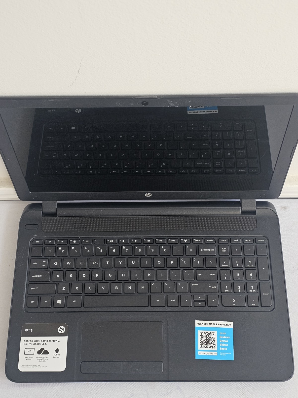 HP 15-f305dx Laptop – AMD A6-5200 – 4GB RAM – 120GB SSD – BAD BATT – Windows 10
