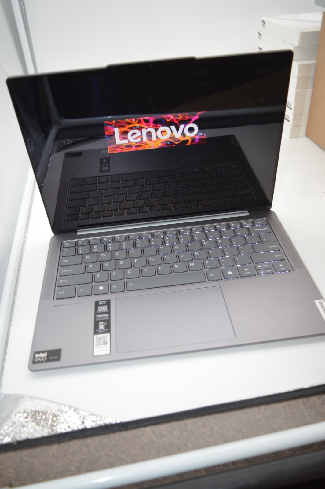 Lenovo Slim 7 14″ Touch Intel Core Ultra 7 155H 16GB 512GB SSD PC1744275