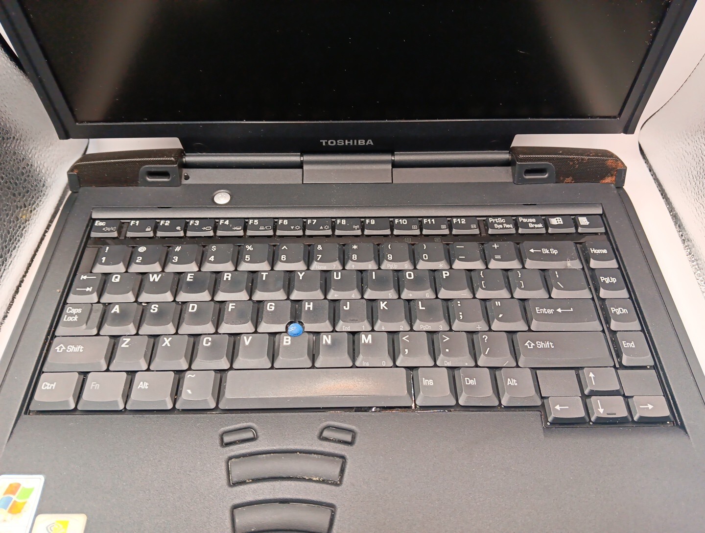 Toshiba Satellite Pro Pentium 4 2GHz 15″ Laptop Battery,CDRW DVDROM, no AC/no HD