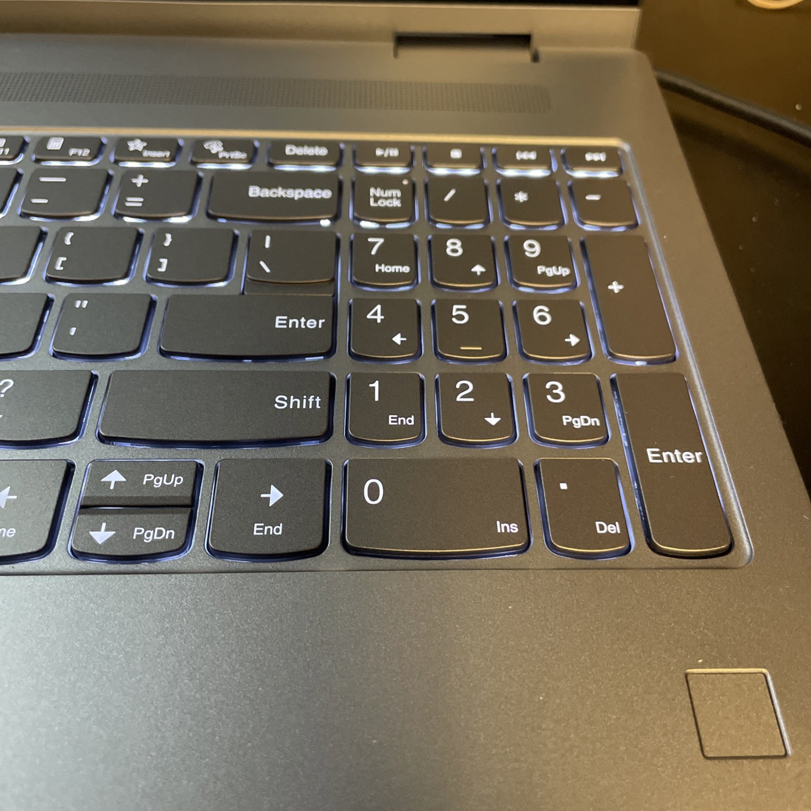 Lenovo IdeaPad 5 2-in-1 16″ Touch Core 5 120U 16GB 512GB Backlit KB CAM