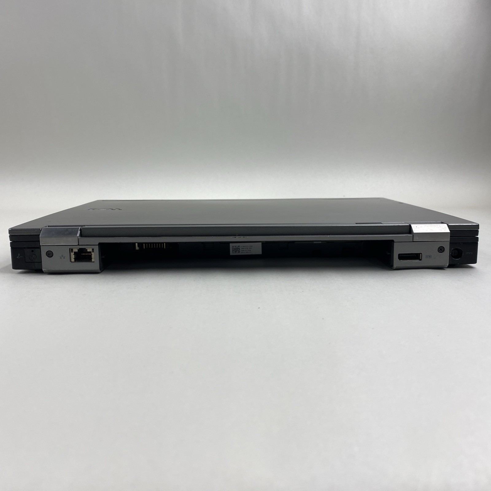 Dell Latitude E6410 Core i5-M520 2.40GHz 4GB RAM 14.0″ No Battery No HDD No OS