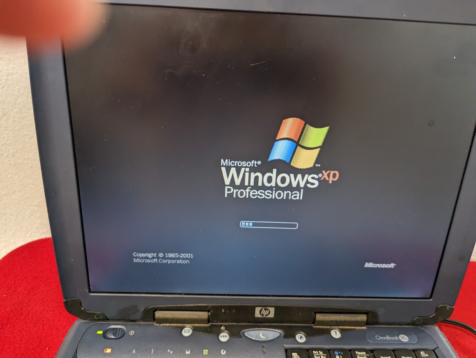 HP OmniBook XE3 Vintage Rare Laptop