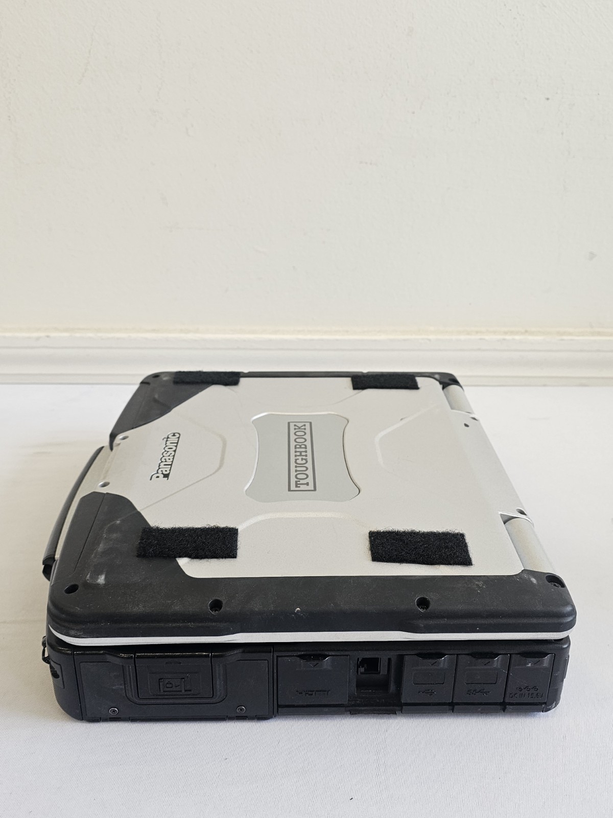 Panasonic ToughBook CF-31 Laptop – Intel i5-7300u 8GB RAM 256GB SSD Win 10 READ
