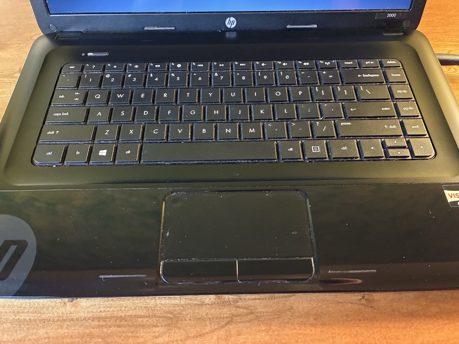 HP 2000-2d19wm 15.6in. (320GB, AMD E Series Dual-Core, 1.3GHz, 4GB)…
