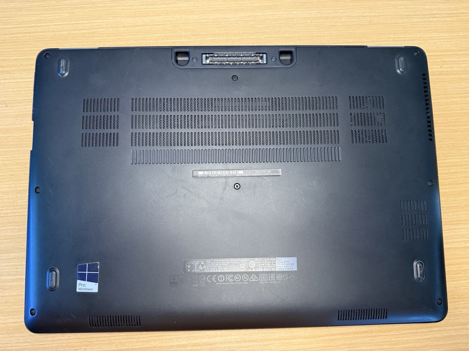 Dell Latitude E7470 14″ Intel Core i7-6600U 2.60GHz 16GB RAM 256GB SSD