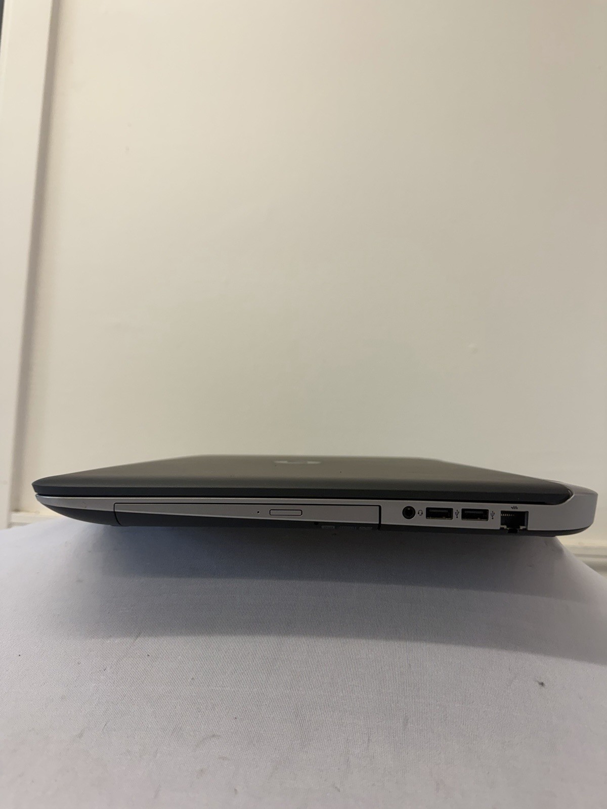 HP Probook 470 G3 Laptop – Good Screen – Intel i5-6200U – RAM 8 GB – Read Des