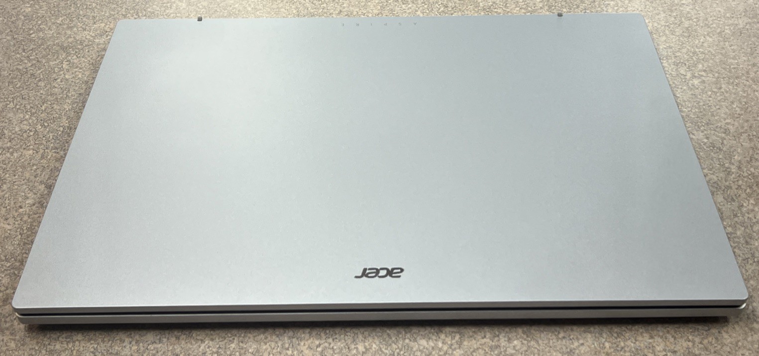 Acer Aspire GO 15 N23c3 (2025) 16GB RAM 1TB SSD AMD Ryzen 5 7520U Win Home 11