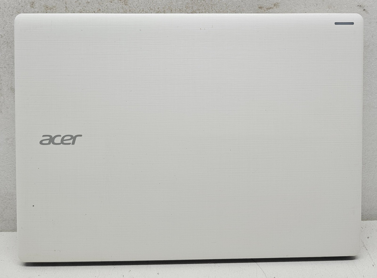 Acer Aspire One AO1-132-C3T3 Laptop Intel Celeron N3060 2GB Ram 32GB NO OS (FL)