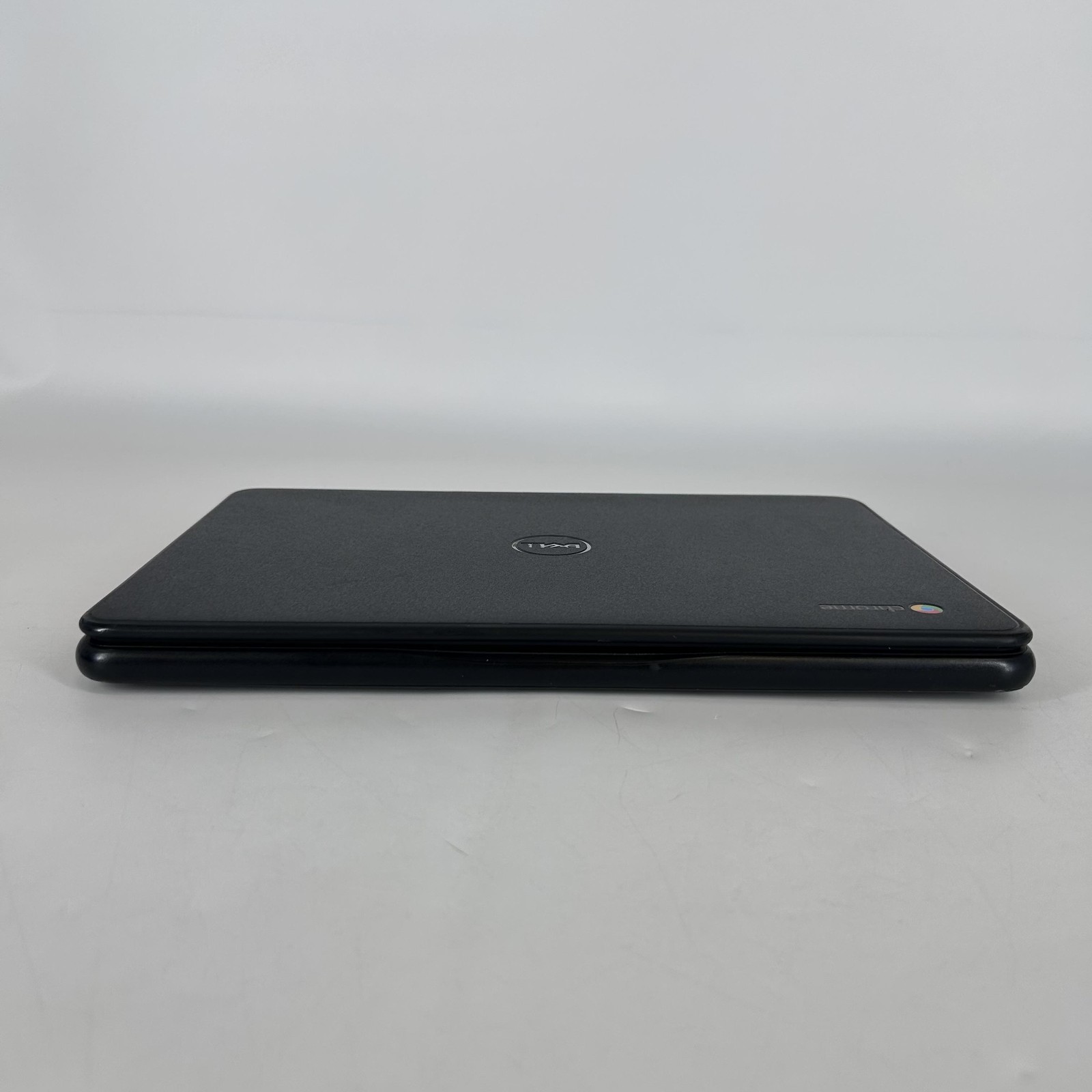 Dell Chromebook 5190 11.6 Black HD 1.1 GHz Celeron 4GB 32GB eMMC Good