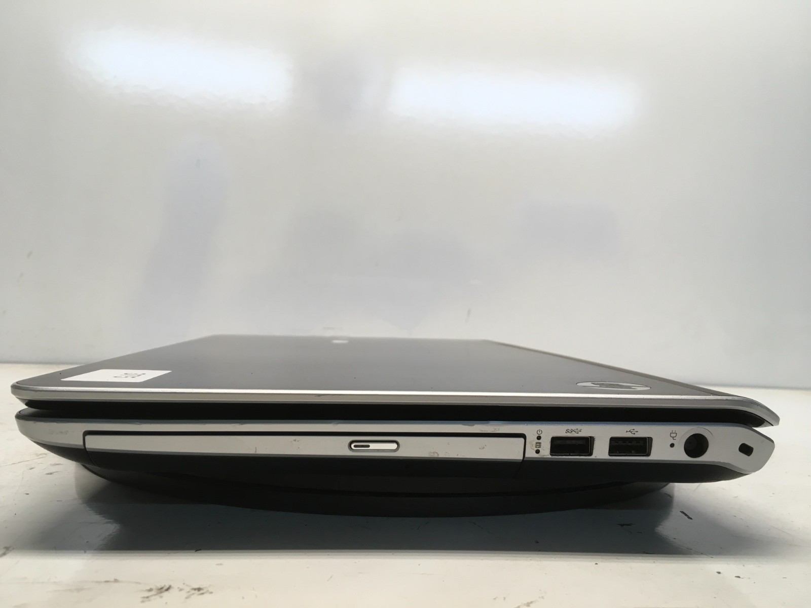 HP Pavilion DV6Z-7000 AMD A6-4400M 2700MHz 6 GB NO HDD