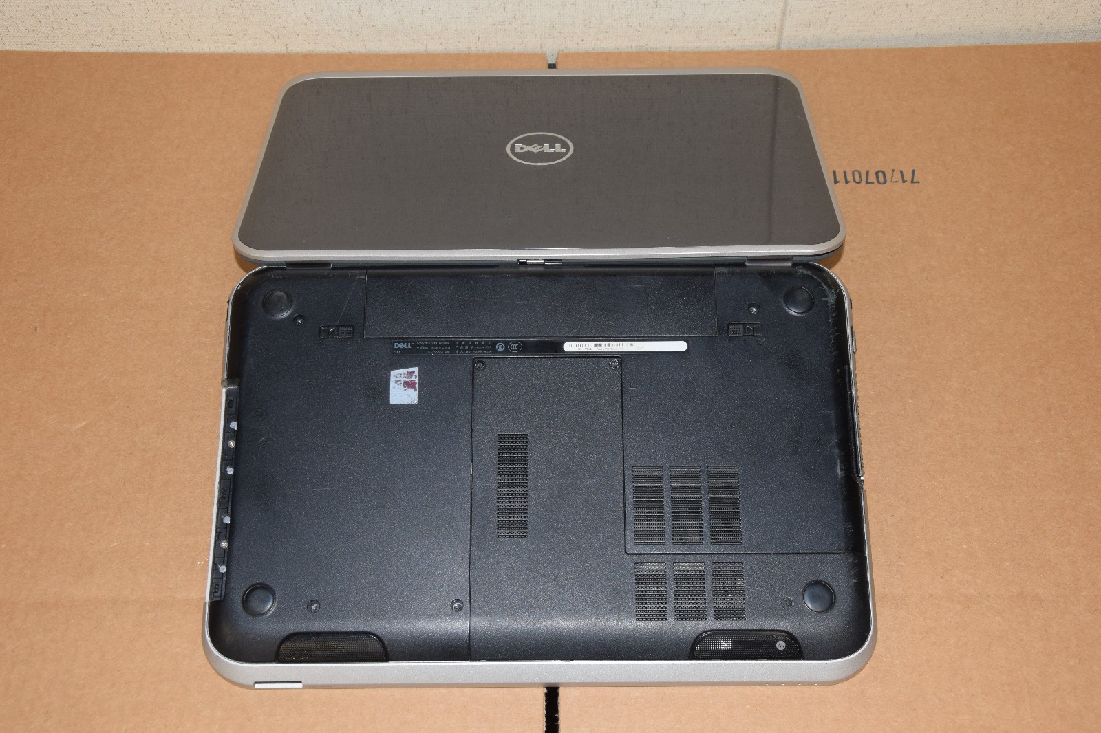 DEAD JUNK Cracked LCD Dell Inspiron 15R 5520 15.6″ Incomplete AS IS Parts Repair